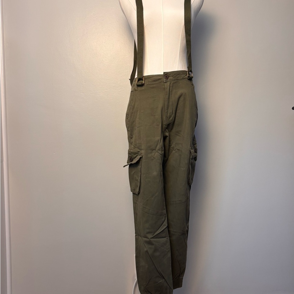 Easel Womens Olive Cargo Pants Elastic Hem With Suspenders Size Medium - Picture 3 of 12